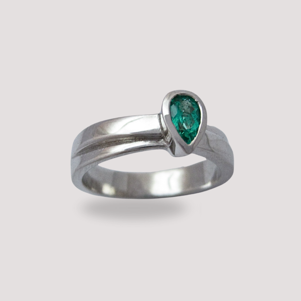 Anillo de Oro y Plata Chia