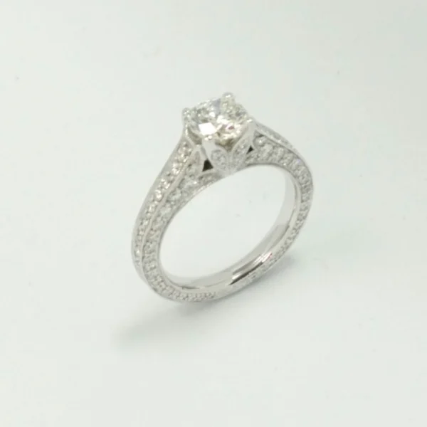 Anillo de Compromiso de Oro en Chia