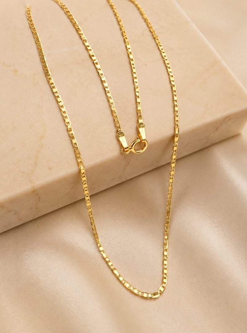 Cadena Tejido Escalera Plana en Oro Ley 18 kt