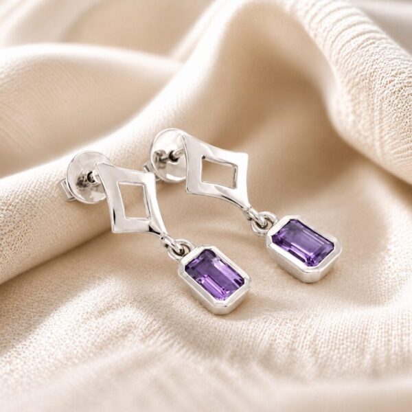 Pendientes en Plata Ley 950 con Amatistas