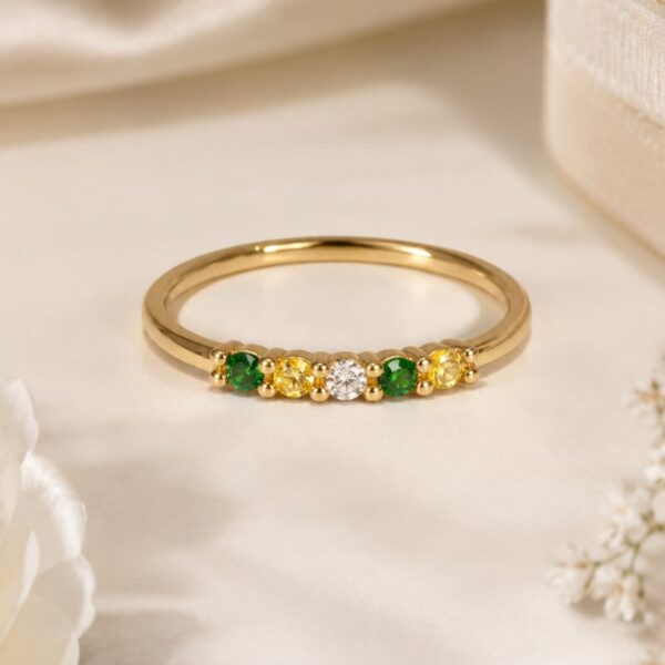 Anillo de Oro 18K con Circones Tricolor